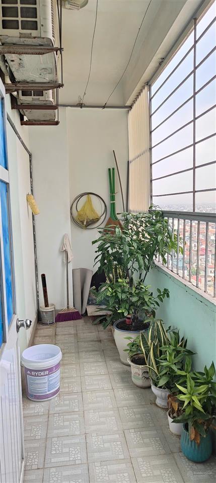 Chính chủ cần bán căn hộ ct1 thạch bàn, long biên, hà nội, 3pn 2wc, full nội thất, giá tốt