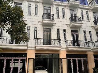 Khu vip tân phú nhà 4 tầng xe hơi ngủ trong nhà khu cao tầng đồng bộ gía 12.8 tỷ