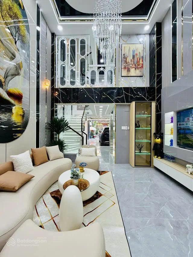 Tuyệt phẩm nhà 6 tầng thang máy 60m2  giá 13.8 tỷ  phan huy ích  gò vấp