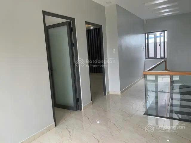 Nhà 2 tầng mới đẹp 90m2 phú hòa đông củ chi giá chỉ 3.3 tỷ