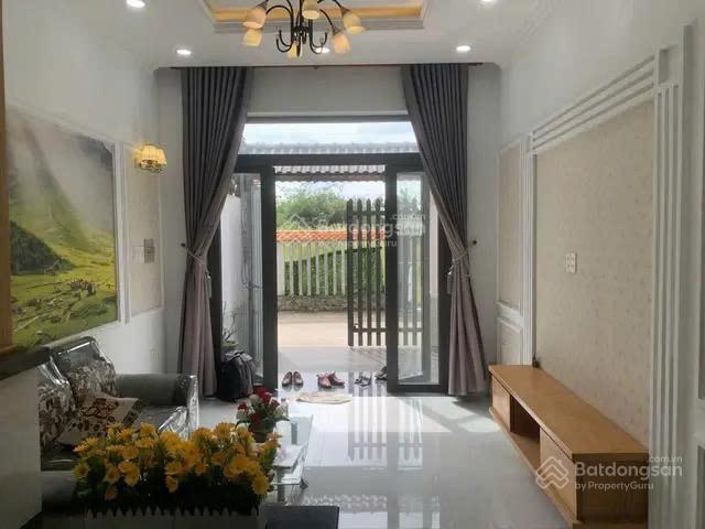 Nhà 2 tầng mới đẹp 90m2 phú hòa đông củ chi giá chỉ 3.3 tỷ