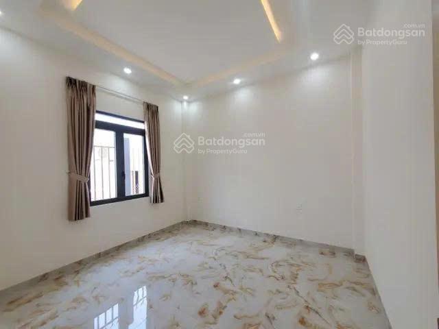 Nhà mới 100% 2 tầng 151m tặng 3 phòng trọ dòng tiền 12 triệu/tháng phú hòa đông củ chi giá 3.83 tỷ
