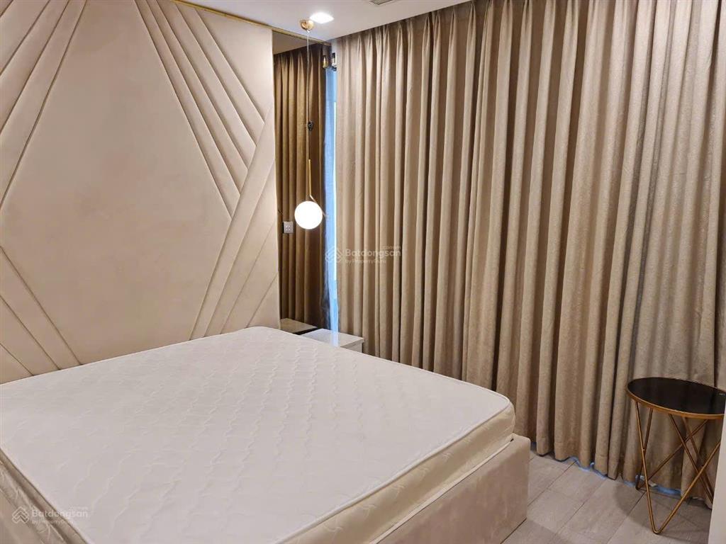 Chốt nhanh 1pn50m2 full nội thất tại vinhomes golden river (vins ba son), chỉ 23 triệu/tháng.