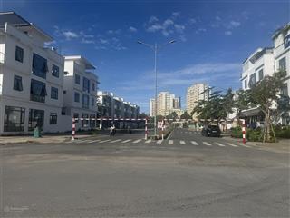 Bán đất cách nguyễn hoàng 100m khu compoud 145m giá chỉ 27ty