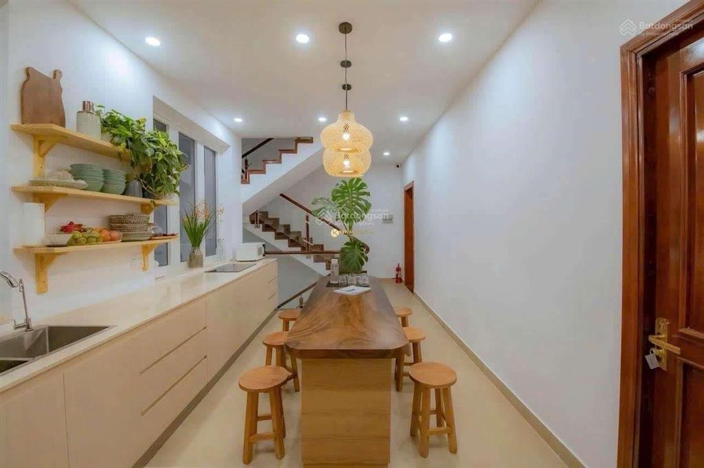 Hiếm villa 10 phòng ô tô tô hiến thành, trung tâm xuân hương, đà lạt