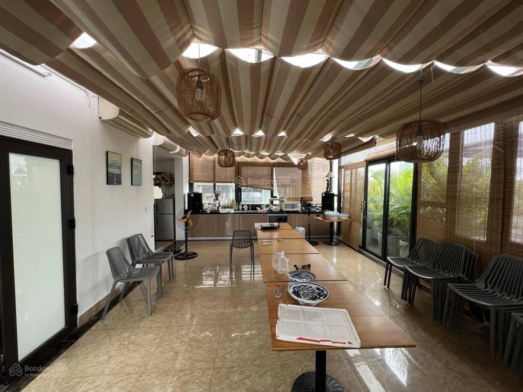 Gia đình tôi bán 2 mặt phố minh khai vs dương văn bé 150m2 mt 8m vỉa hè 7m kinh doanh mọi loại hình