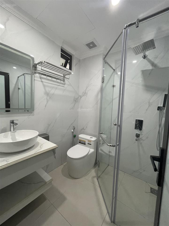 Do thay đổi công việc gđ tôi cần bán căn nhà phố lò đúc  hai bà trưng 35m2/6t full nội thất