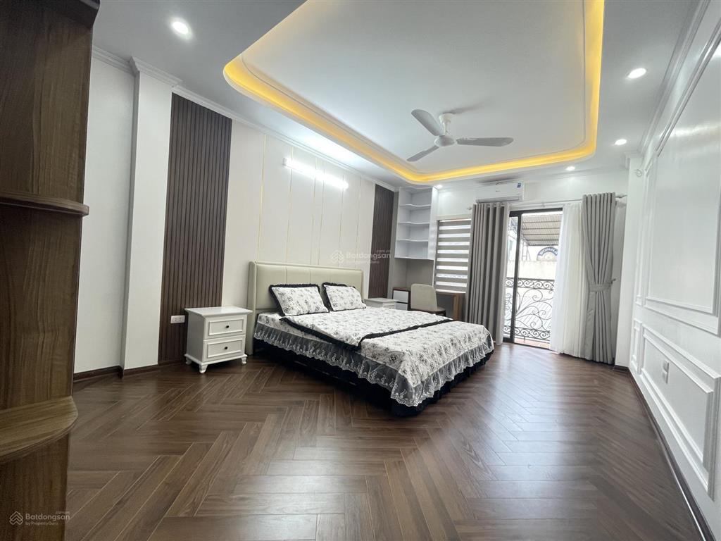 Do thay đổi công việc gđ tôi cần bán căn nhà phố lò đúc  hai bà trưng 35m2/6t full nội thất