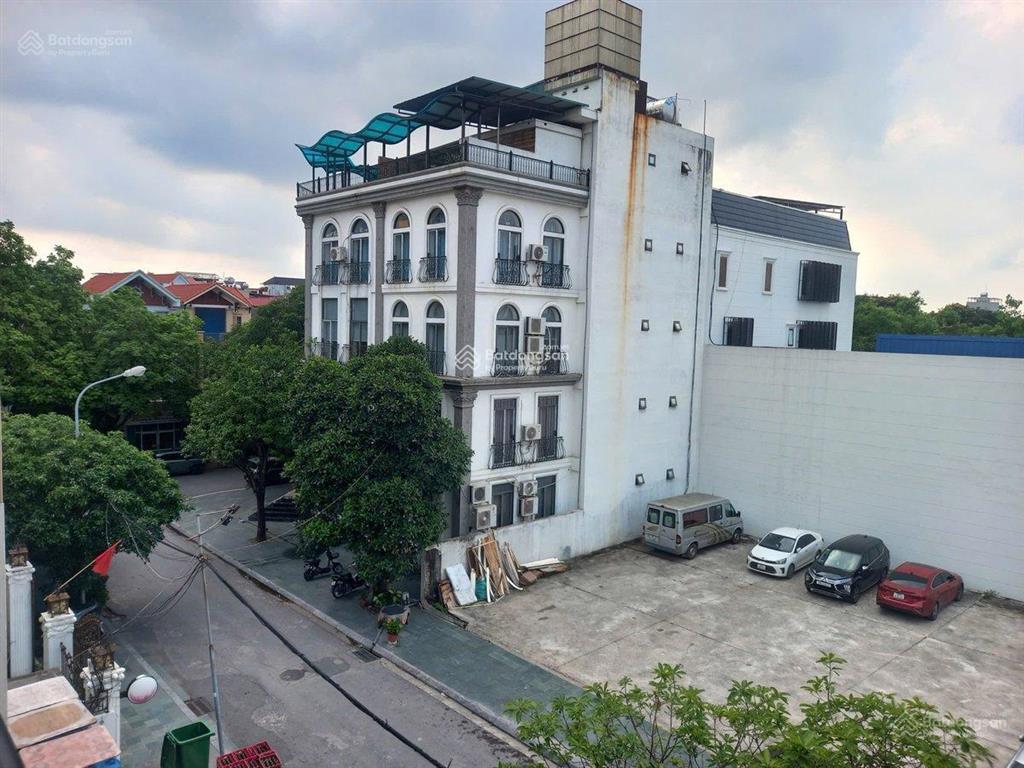320m2/3tầng tt quận long biên, nhà phân lô, ô tô tránh, ô tô đỗ ngày đêm. kinh doanh ngaỳ đêm