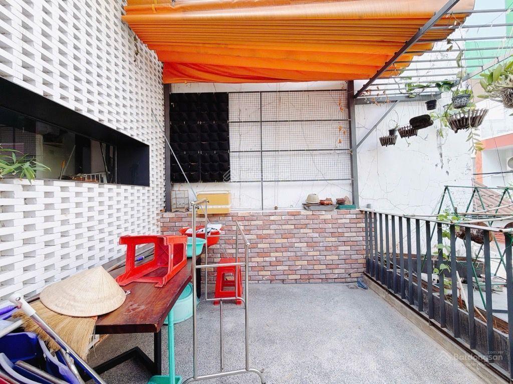 Bán nhà riêng tại đường lý phục man, 13,5 tỷ, 90 m2, 4pn, 4wc, giá ưu đãi, hot!