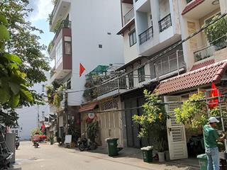 Bán nhà quận 4 chỉ hơn 10 tỷ, dòng tiền 50tr/ tháng , 98m2 ,đoàn văn bơ sát quận 1
