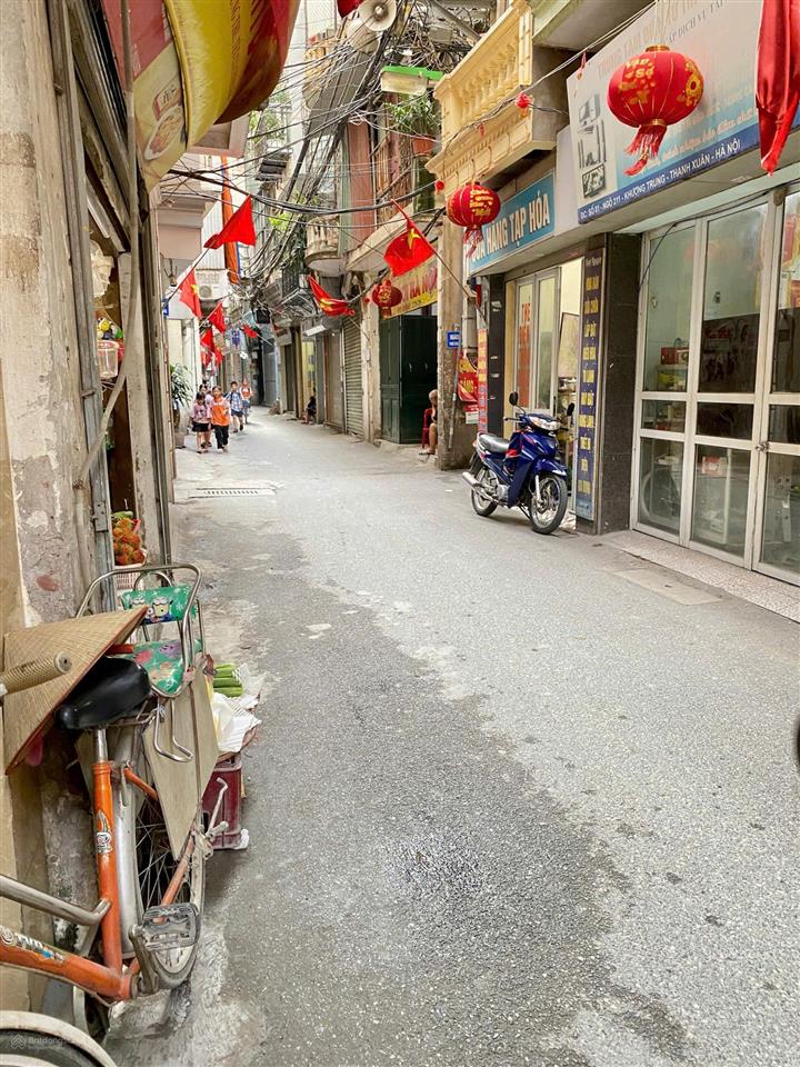 Cho thuê văn phòng 44 ngõ 211, khương trung 6 triệu vnd, 35m2