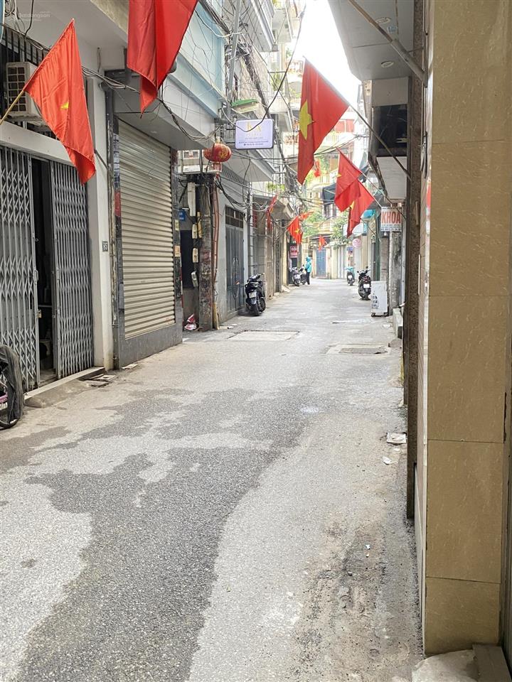 Cho thuê văn phòng 44 ngõ 211, khương trung 6 triệu vnd, 35m2