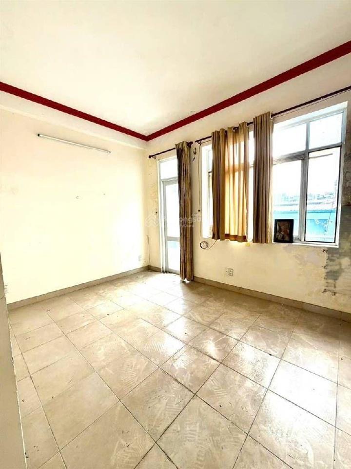 Nhà hxh bình đông 80m² ngang 4,6m  9pn  phú định, quận 8  8.5 tỷ