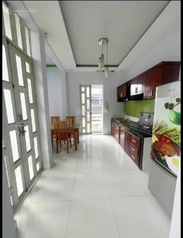 Mt lưu chí hiếu ngang 4,6m 51m  8,6 tỷ
