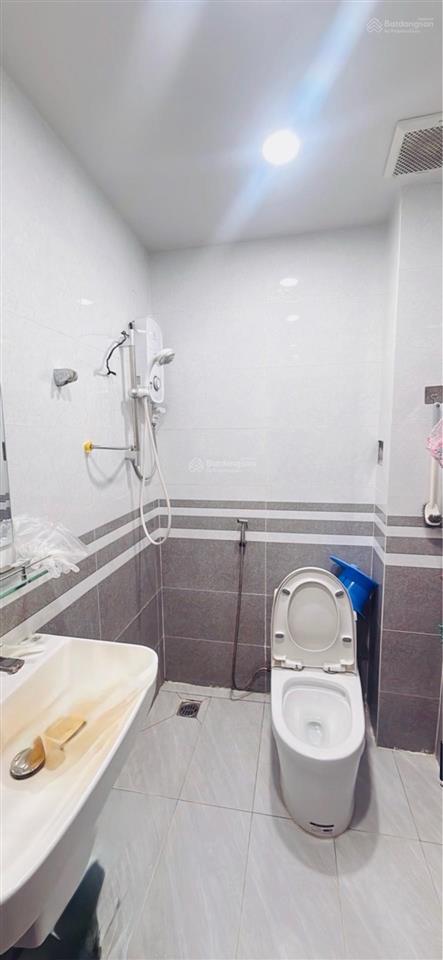 Chỉ 5,65 tỷ  hxh  vài bước ra âu cơ 52,5m nhà cấp 4 tiềm năng lô góc 2 mặt tiền