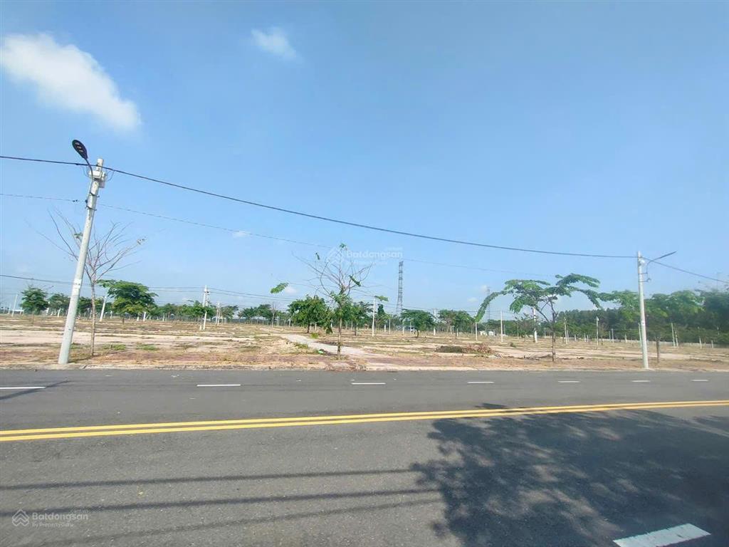 Cần bán lô đất đẹp giá 3 tỷ 850/100m2