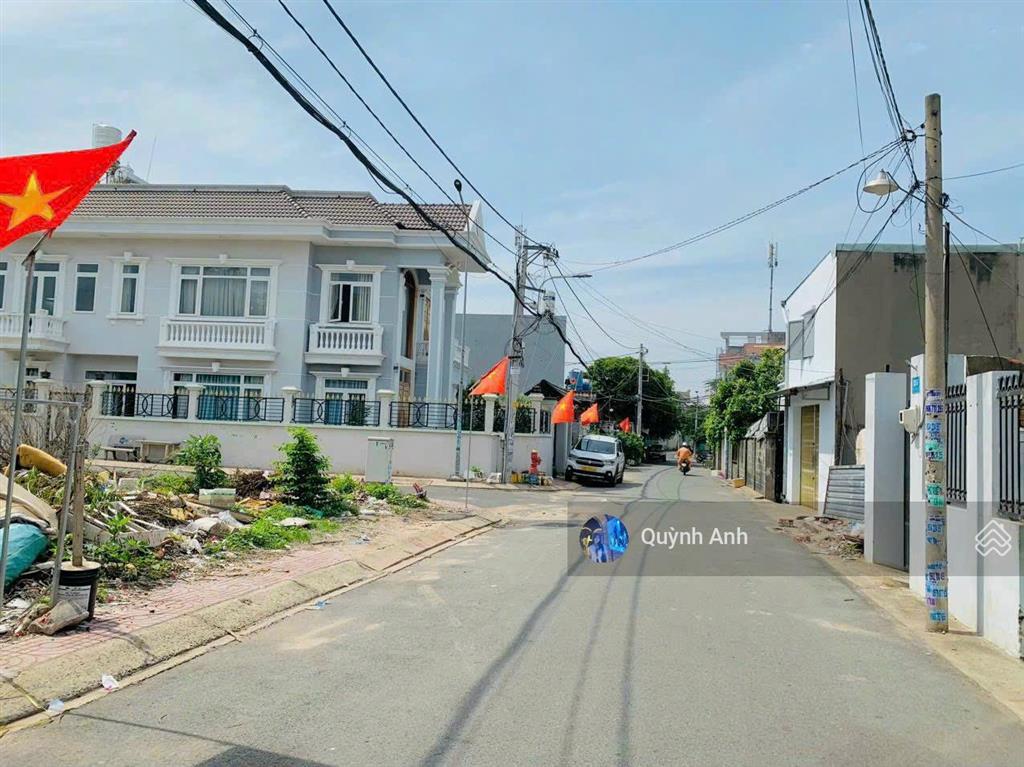 Hiếm !bán nhanh 2 lô đất liền kề ngay mặt tiền đường số 7 sát phạm văn đồng, xây dựng 1 hầm 5 tầng