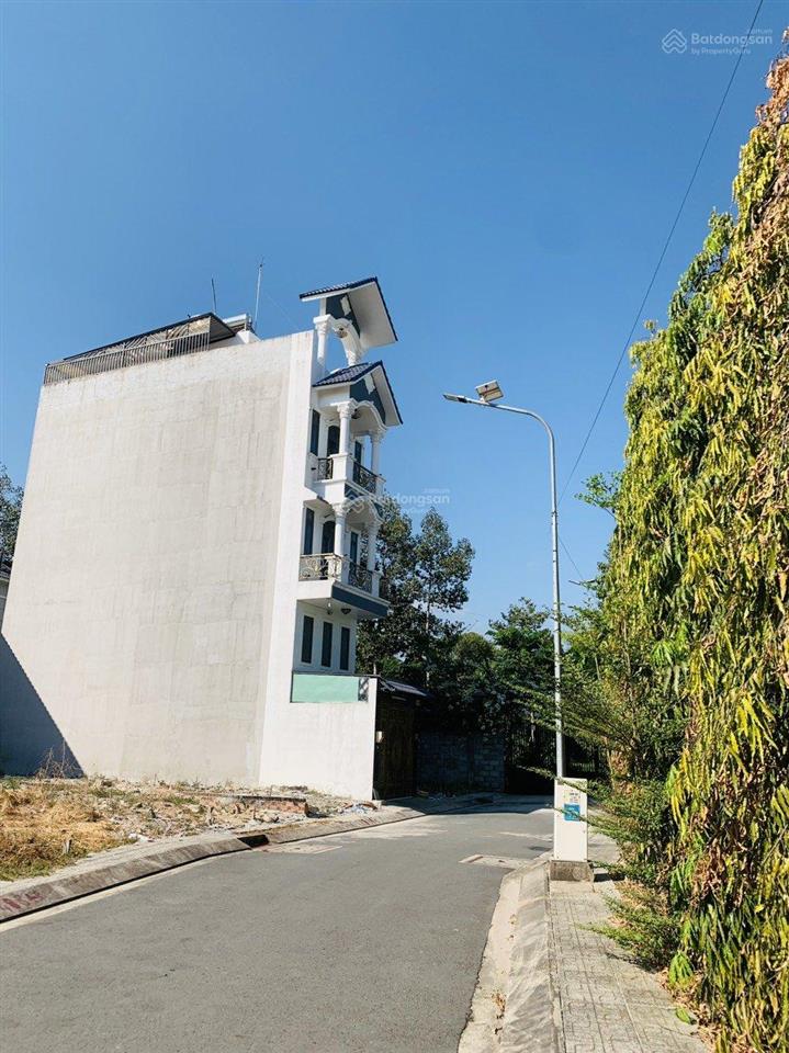 Duy nhất 1 lô! hạ 600tr bán gấp 64m2 đất cách mặt đường phạm văn đồng 30m, đường 8m có vỉa hè