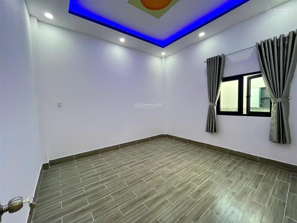 Cần bán gấp nhà 1 trệt 1 lầu 3 phòng ngủ