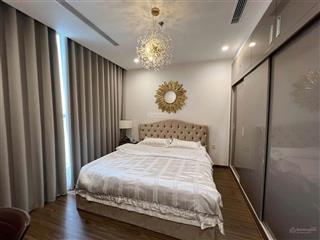 Cho thuê chung cư vinhome wespoit diện tích 68m giá 18trieu