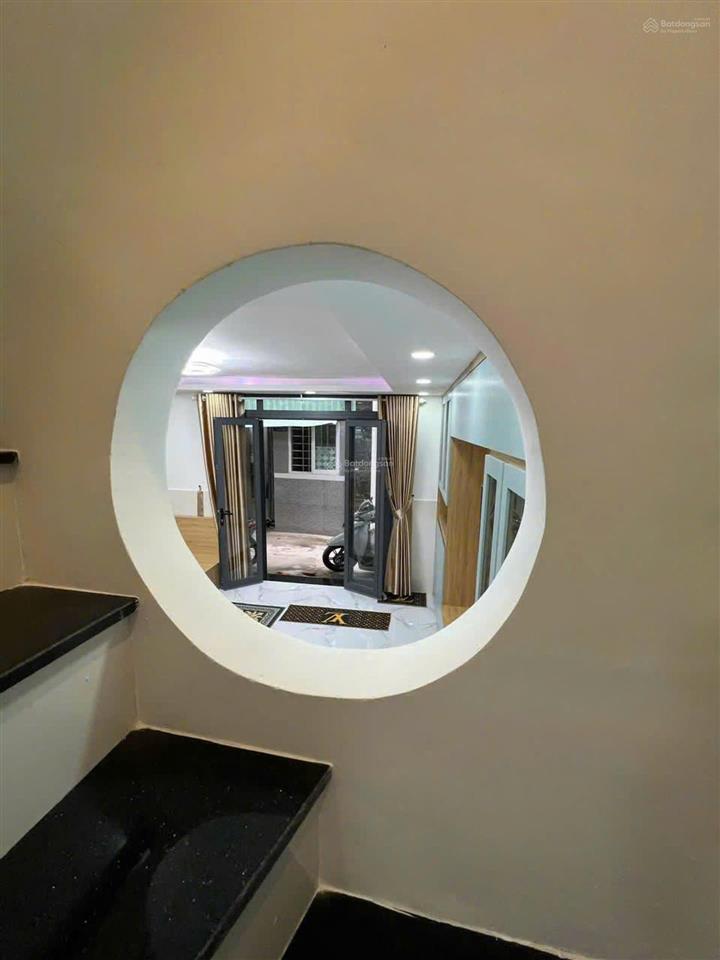 Bán nhà quận 7 giá rẻ nội thất đầy đủ sổ hông riêng giá 3 tỷ 5