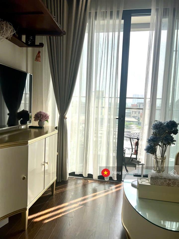 Bán căn hộ 2n2wc masteri west heights, 55m², full nội thất, ban công đông nam, giá 5.5 tỷ