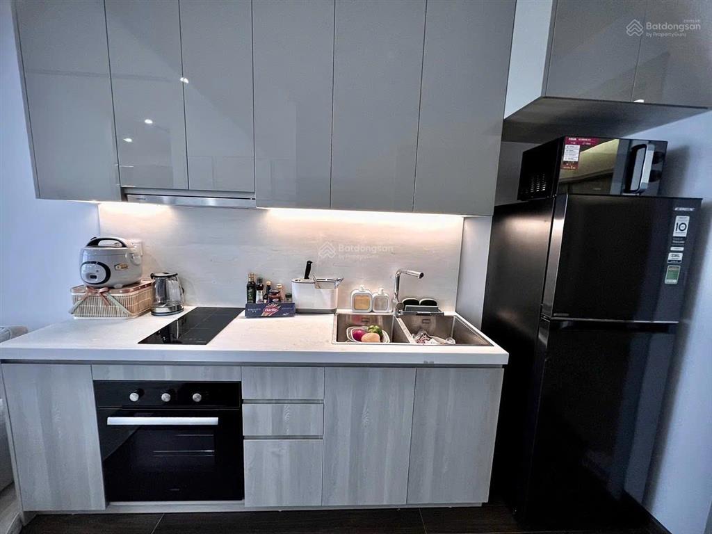 Cho thuê căn studio masteri west heights, full nội thất cao cấp, 9 triệu/tháng, nhận nhà ngay