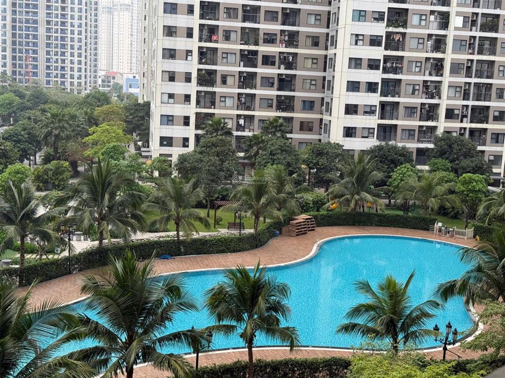 Cho thuê căn 1pn+1 tòa i1 imperia smart city, 43m2, gần đủ nội thất, miễn phí dịch vụ, giá 9 triệu