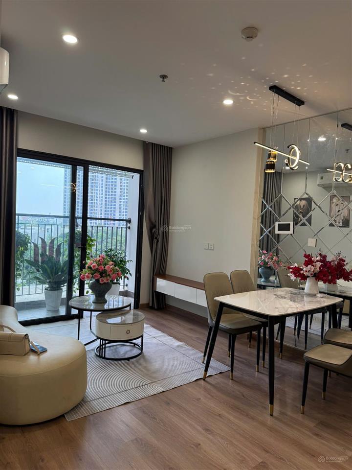 Cho thuê căn 1pn+1 tòa i1 imperia smart city, 43m2, gần đủ nội thất, miễn phí dịch vụ, giá 9 triệu