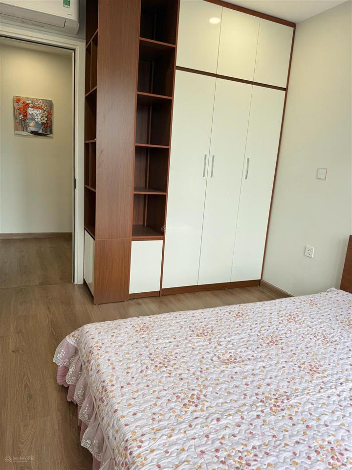 Cho thuê căn 1pn+1 tòa i1 imperia smart city, 43m2, gần đủ nội thất, miễn phí dịch vụ, giá 9 triệu