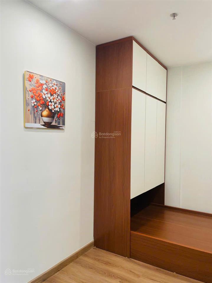 Cho thuê căn 1pn+1 tòa i1 imperia smart city, 43m2, gần đủ nội thất, miễn phí dịch vụ, giá 9 triệu
