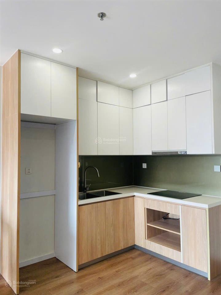Cho thuê căn 1pn+1 tòa i1 imperia smart city, 43m2, gần đủ nội thất, miễn phí dịch vụ, giá 9 triệu