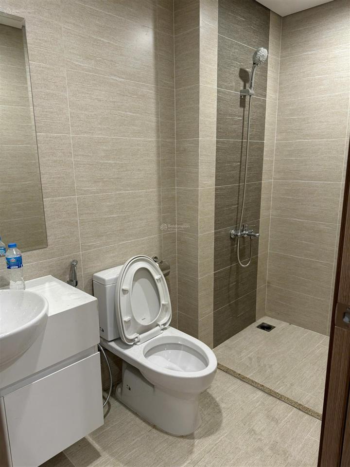 Bán căn hộ studio tòa sa5, tầng trung, ban công đông nam, view nội khu đẹp, giá 2.45 tỷ