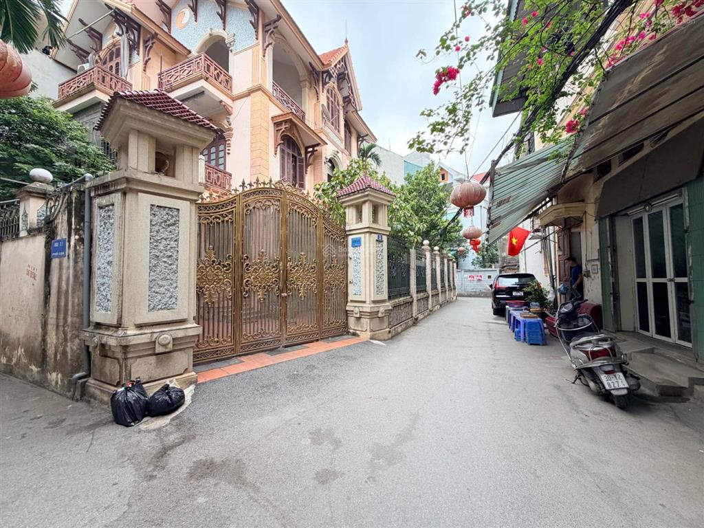 Bán nhà phố lụa, hà đông5 tầngdt 30mgiá 7tỷ