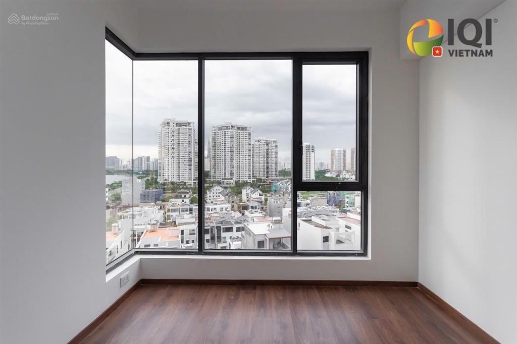 Tin thật 100% giảm ngay 1 tỷ tiền mặt bán căn góc 3pnview sông  tầng cao giá chỉ 11 tỷ 5 ntcb