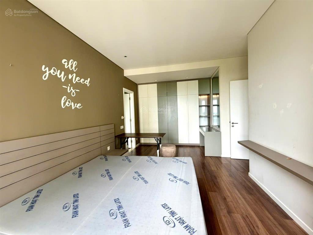 Độc quyền cho thuê căn hộ 3 pn diện tích 124m2 full nội thất đầy đủ  dọn vào ở liền l/h sẵn key