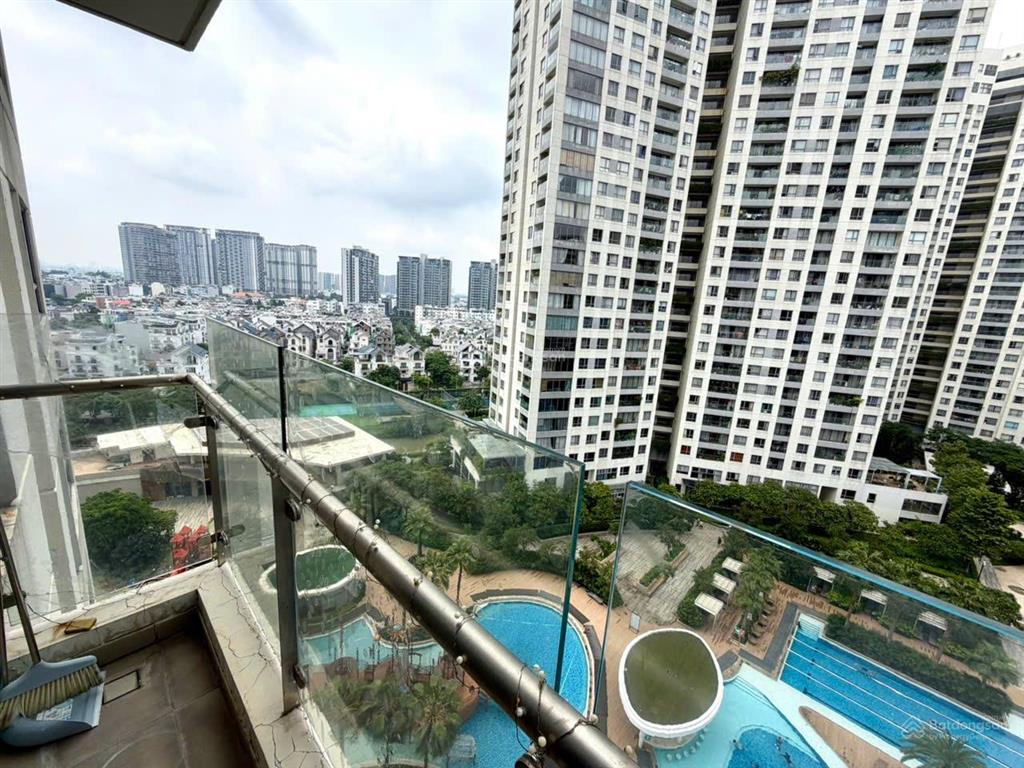 Độc quyền cho thuê căn hộ 3 pn diện tích 124m2 full nội thất đầy đủ  dọn vào ở liền l/h sẵn key