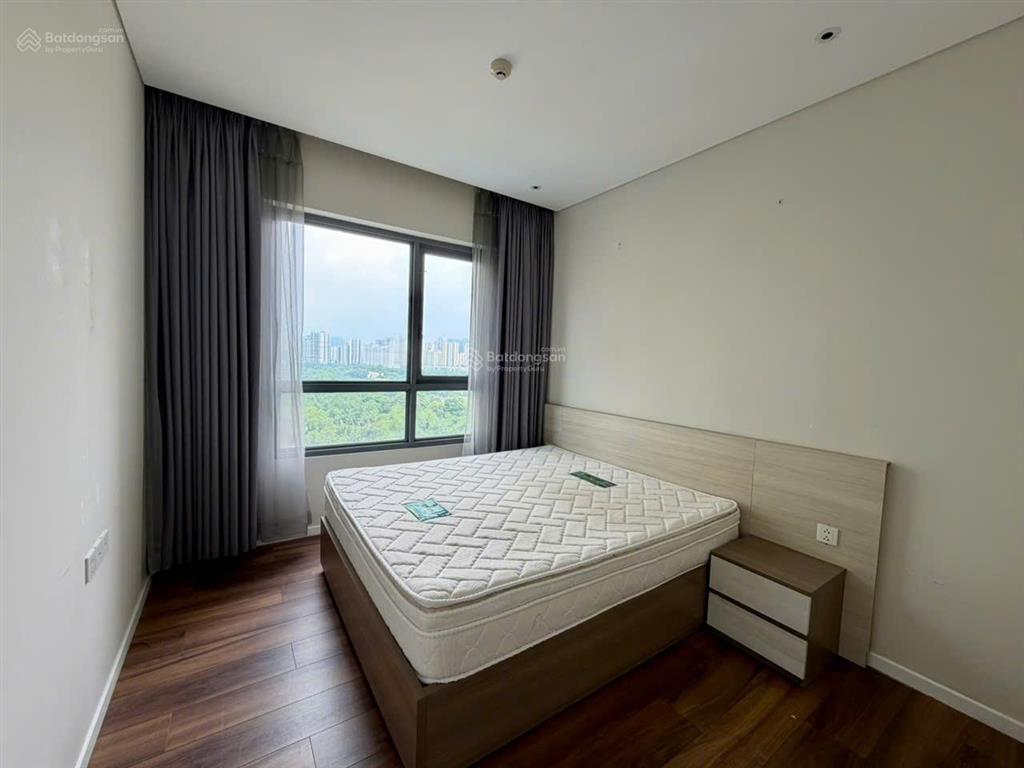 Độc quyền cho thuê căn hộ 3 pn diện tích 124m2 full nội thất đầy đủ  dọn vào ở liền l/h sẵn key