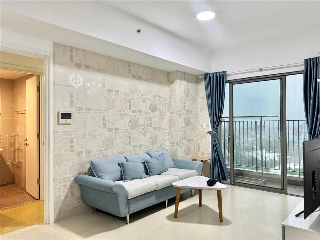 Cần cho thuê căn hộ 2 phòng ngủ masteri thảo điền.  0788 596 ***