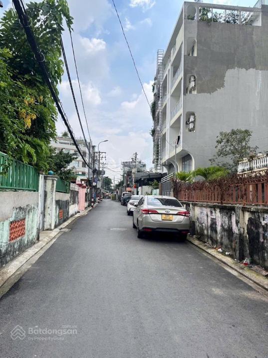 Chính chủ gửi bán gấp mảnh đất đẹp 4*17m, hẻm 8m ô tô thông đường nguyễn văn khối p8, gò vấp xây ở