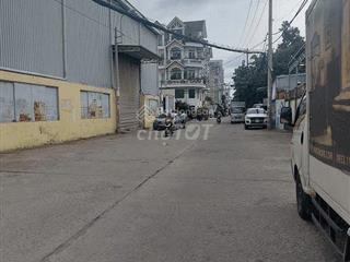 Chính chủ bán nhà 5 x 15m,3 tầng, hẻm ô tô thông,ở đường dương quảng hảm,p.5 gv, giá chỉ 9 tỷ.