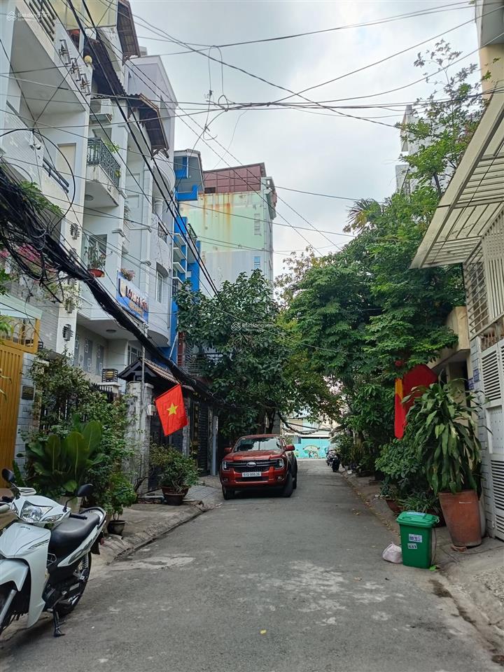 Bán gấp nhà đường quang trung, 4*14 hẻm xe tải thông giá chỉ 5,7 nhà đẹp, ở ngay, nhanh tay mới còn