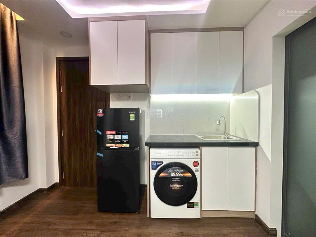Bán nhà 496 dương quảng hàm mới kiên cố xây 4 tầng, hẻm xe ô tô, đang làm chdv, giá chỉ 8.9 tỷ