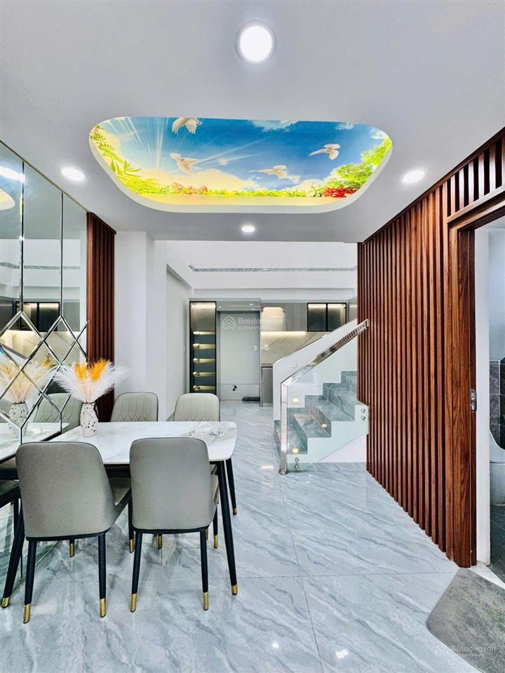 Bán nhà 4x20m,3 tầng,hẻm xe ô tô thông đường trần bá giao,p5, gv, nhà mới đẹp,giá chỉ 7.9 tỷ,ở ngay