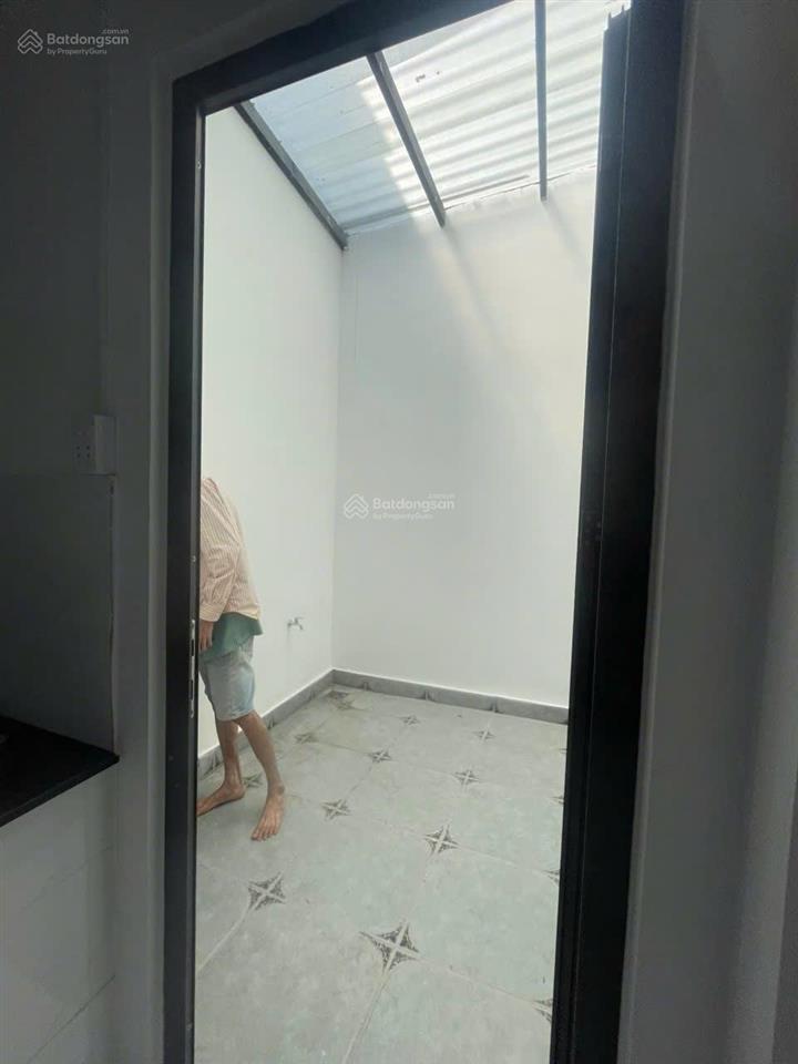 Chính chủ gửi bán gấp mảnh đất đẹp 4x18m, hẻm 4m ô tô thông đường lê đức thọ, p17, gò vấp xây ở