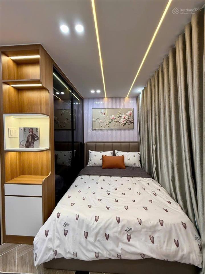 Chính chủ bán nhà 5x15m, 4 tầng, đường ô tô thông quang trung, p8, gv, giá chỉ 7,3 tỷ, vừa cho thuê