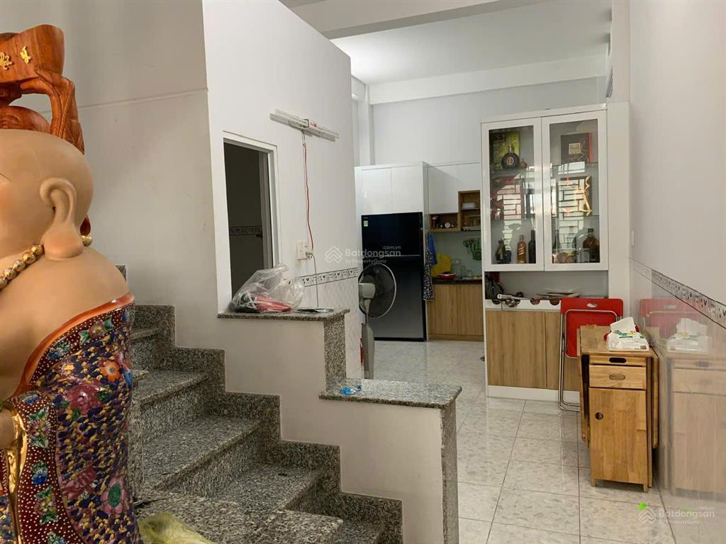 Bán nhà 4x20m, 3 tầng, hẻm ô tô thông, phạm văn đồng, p3, gv, 13 phòng đang cho thuê giá chỉ 9,5 tỷ