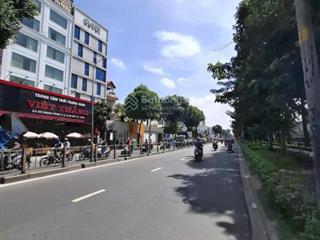 Bán gấp nhà đường quang trung, 6*12m hẻm xe tải thông giá 5,2tỷ nhà đẹp, ở ngay, nhanh tay mới còn