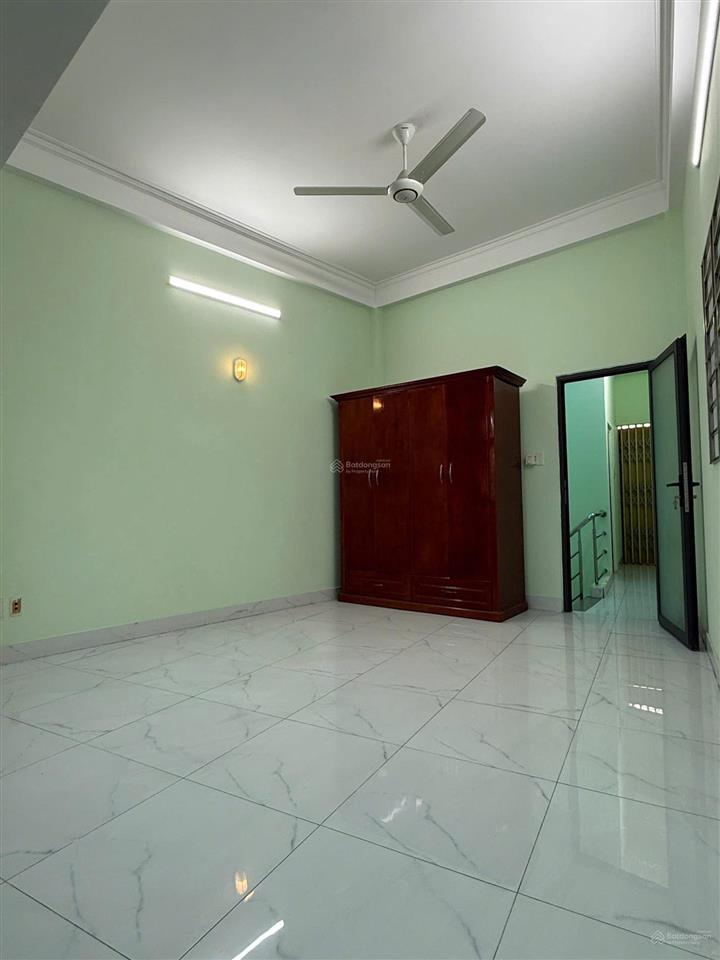 Chính chủ bán nhà mặt tiền đường lê lai 6x10m nhà 3 tầng ,p3,gv, giá chỉ 7 tỷ,vừa ở,vừa kinh doanh